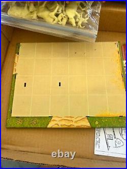 Classic Vintage Marx Modern Farm Set c1960 vintage original box partial set