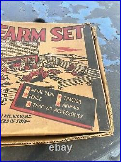 Classic Vintage Marx Modern Farm Set c1960 vintage original box partial set B