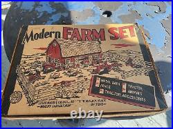 Classic Vintage Marx Modern Farm Set c1960 vintage original box partial set'C