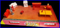 Deluxe Marx recast Untouchables Playset 54mm Toy Soldiers made in Mexico