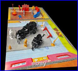 Deluxe Marx recast Untouchables Playset 54mm Toy Soldiers made in Mexico