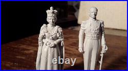 HTF 1953 MARX QUEEN ELIZABETH & Duke of Edinburgh (Prince Phillip) ROYAL Figure