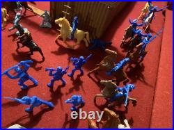 HUGE 278 pieces Vintage 1960's MARX FORT APACHE PLAYSET #3680 many extras