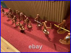 HUGE 278 pieces Vintage 1960's MARX FORT APACHE PLAYSET #3680 many extras