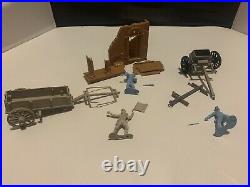 HUGE Vintage 1950s Marx Civil War Battle Of The Blue & Gray Playset Lot