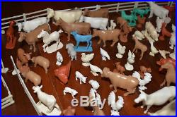 Huge Deluxe Vintage 1950's ROLLING ACRES FARM BARN Marx Ohio Animals Coupes