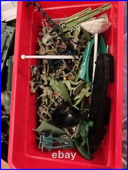 Huge collection of vintage army men navarone Marx Playset tanks cannons