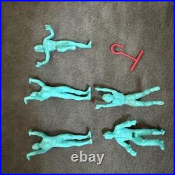 Ideal Big Top 3 Ring Circus Program and figures vintage (not Marx)