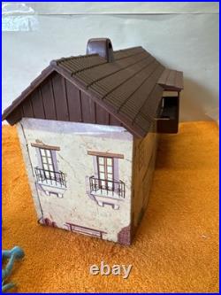 J- Vintage Marx Zorro Hacienda Balcony And 13 Plastic Men