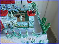 LARGE 34x28 inch Sears Allstate Marx KNIGHTS and VIKINGS CASTLE MOAT SET #4735