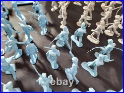 LOUIS MARX Assortment Of Blue And Grey Figures (Battle Of The Blue And Grey)