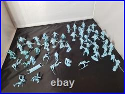 LOUIS MARX Assortment Of Blue And Grey Figures (Battle Of The Blue And Grey)