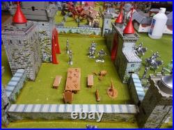 LOUIS MARX CASTLE, withKNIGHTS and VIKINGS /Package of BRITIANS DEETAIL KNIGHTS