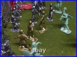 LOUIS MARX CASTLE, withKNIGHTS and VIKINGS /Package of BRITIANS DEETAIL KNIGHTS