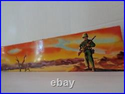 LOUIS MARX VINTAGE MILITARY BATTLEGROUND WithMECHANICAL TANK SET. SEE ACTION VIDEO