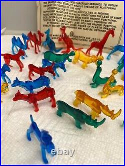 Louis MARX EARLY 1950 Plastic Vinyl Playset Animals 32 Pieces RARE SCARCE