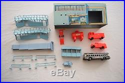 Louis Marx American Airlines Astrojet Airport Play Set