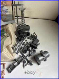 Louis Marx Desert Storm Air War Play Set (1)