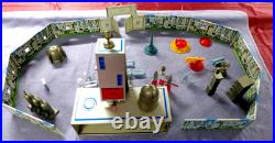 Louis Marx Toys TOM CORBETT SPACE ACADEMY PLAYSET 1950s Original Box