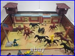 Louis Marx Vintage Fort Apache Carry-All Play Set Style 4685 Western Cowboys