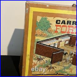 Louis Marx Vtg Fort Apache CarryAll Play Set 4685 Western Cowboys with 106 pieces