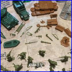MARX 4756 Battleground Play Set Vehicles Armies Bunkers Flag Poles 118 Pcs Toys