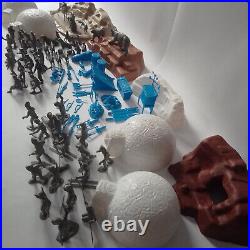 MARX ALASKA PLAYSET Eskimos Explorer Igloos Accesories Artic Animals Rocks Polar