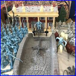 MARX CENTENNIAL- BATTLE OF THE BLUE & GRAY PLAY SET No. 5929 98% IN BOX