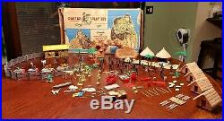 MARX Daktari Playset 3720 1967 Jungle Animals Natives Huts Palms Box INCOMPLETE