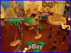 MARX Daktari Playset 3720 1967 Jungle Animals Natives Huts Palms Box INCOMPLETE