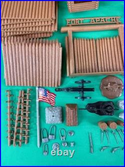 MARX FORT APACHE PLAY SET 3680 1960's in Original NICE BOX! VERY Clean