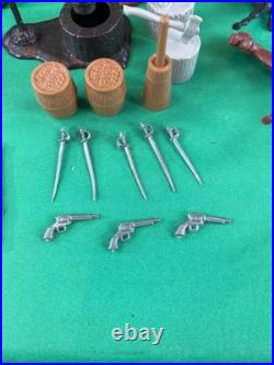 MARX FORT APACHE PLAY SET 3680 1960's in Original NICE BOX! VERY Clean