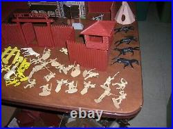 MARX FORT APACHE PLAYSET 3681 withbox INDIANS PIONEERS FORT 1960'S VINTAGE toy