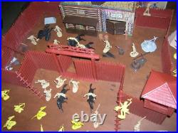 MARX FORT APACHE PLAYSET 3681 withbox INDIANS PIONEERS FORT 1960'S VINTAGE toy