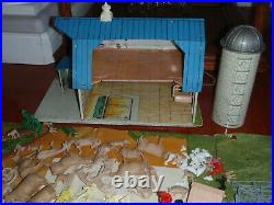 MARX Farms Dairy Farm Playset Canadian Variant Set