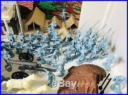 MARX GIANT BATTLE OF THE BLUE & GRAY PLAY SET No. 4764 98% VERY GOOD in BOX