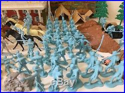 MARX GIANT- BATTLE OF THE BLUE & GRAY PLAY SET -No. 4764- 99% VG In BOX RARE