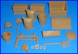 Marx Lazy Day Farm Set R -3945 Unassemled Box Bags Figures Etc