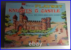 MARX MINATURE PLAYSET PLAY SET KNIGHTS & CASTLE 1960'S HAND PAINTED With BOX USED