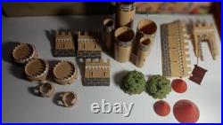 MARX MINATURE PLAYSET PLAY SET KNIGHTS & CASTLE 1960'S HAND PAINTED With BOX USED
