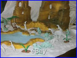 MARX One Million B. C. Playset 1975 #3414 2nd edition dinosaurs cavemen lead free