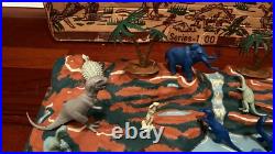 MARX PREHISTORIC Times Play Set Series 1000 With Box (5) 1st Series Dinosaurs