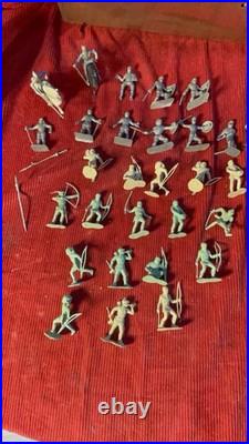 MARX ROBIN HOOD PLAYSET MERRY MEN LOT FIGURES Horses TAN Green Silver. MEDIEVAL