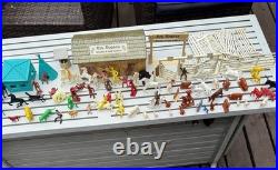 MARX ROY ROGERS RODEO RANCH #3992 PLAYSET With CHARACTER FIGURES & NELLYBELLE Lot3
