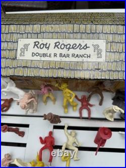 MARX ROY ROGERS RODEO RANCH #3992 PLAYSET With CHARACTER FIGURES & NELLYBELLE Lot3