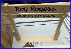 MARX ROY ROGERS RODEO RANCH #3992 PLAYSET With CHARACTER FIGURES & NELLYBELLE Lot3