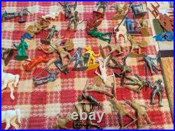 MARX TOYS King Arthurs Castle 4800 Playset In Box Medieval Play Set