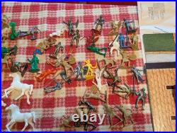 MARX TOYS King Arthurs Castle 4800 Playset In Box Medieval Play Set