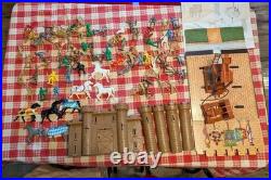 MARX TOYS King Arthurs Castle 4800 Playset In Box Medieval Play Set