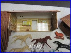 MARX VINTAGE FORT APACHE PLAYSET With TIN LITHO YELLOW INDIANS BLUE SILVER SOLDIER